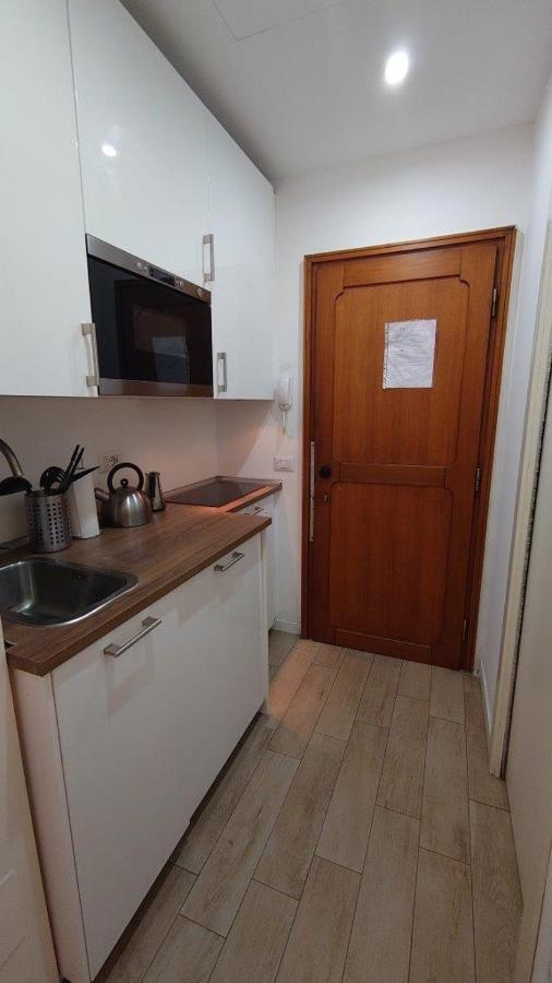米兰Monolocale In Corso Porta Nuova公寓 外观 照片